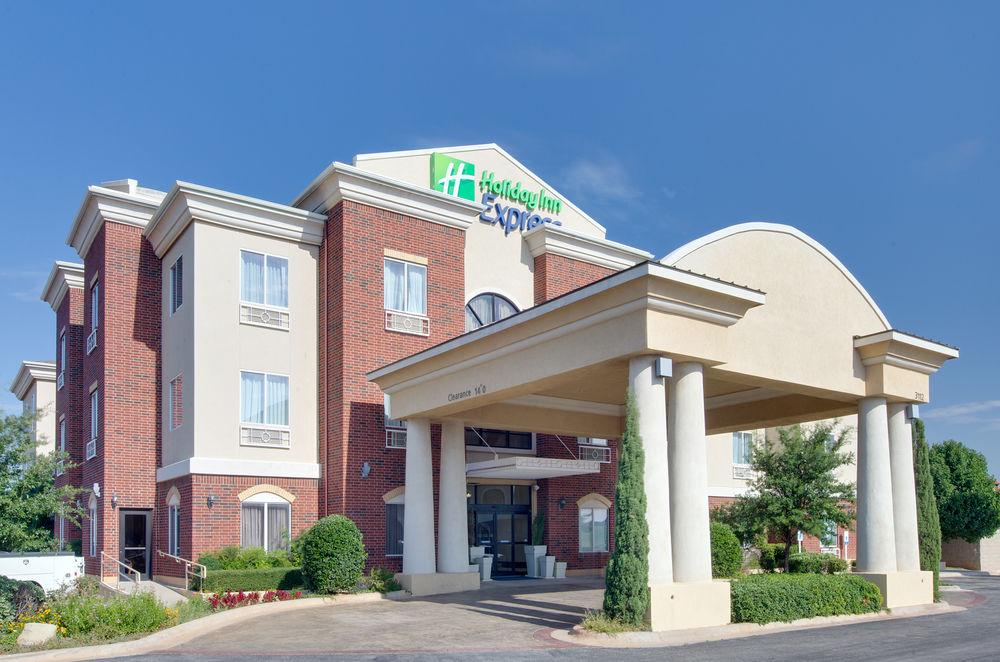 Holiday Inn Express Hotel & Suites Abilene Mall South By Ihg Exterior foto
